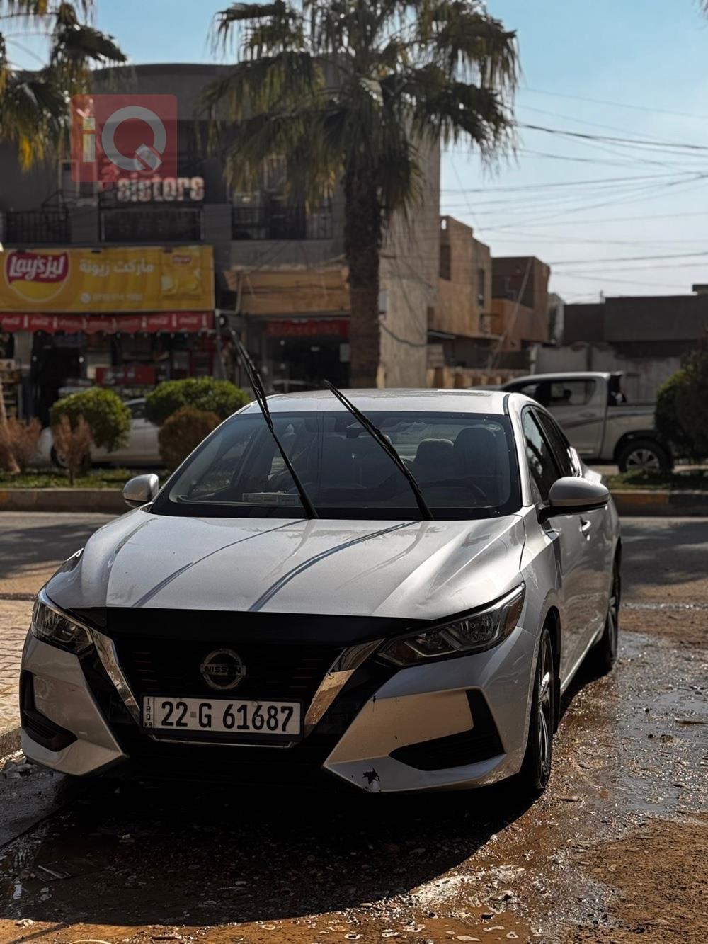 نيسان سنترا